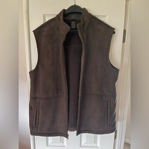 Claiborne.  XL.  Brown suede vest.  Excellent condition
